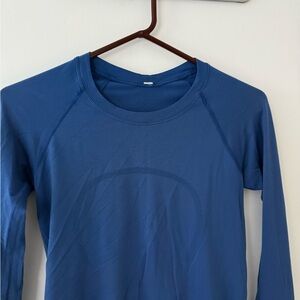lululemon athletica Blue Long Swiftly Sleeve Top Sz 6
